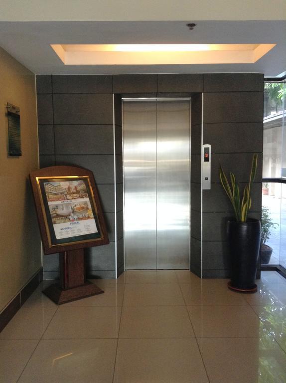 Fersal Hotel Kalayaan, Quezon City Eksteriør billede