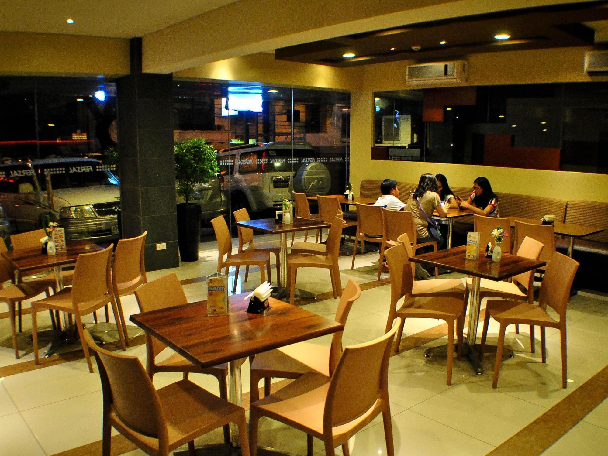 Fersal Hotel Kalayaan, Quezon City Eksteriør billede