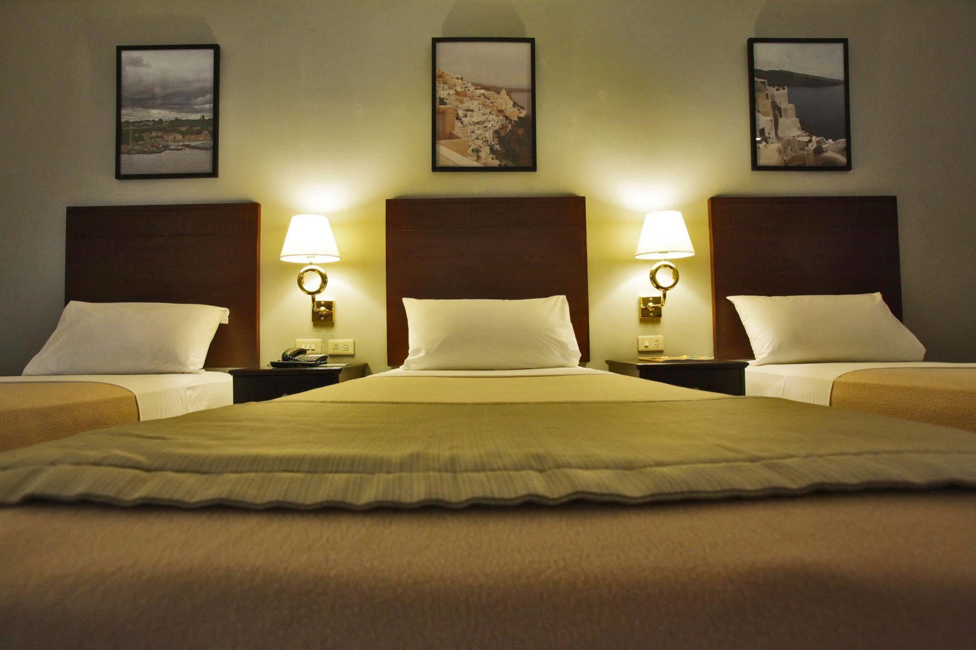 Fersal Hotel Kalayaan, Quezon City Eksteriør billede
