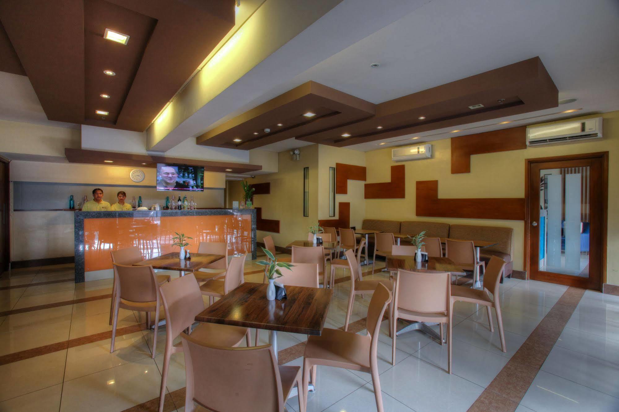 Fersal Hotel Kalayaan, Quezon City Eksteriør billede
